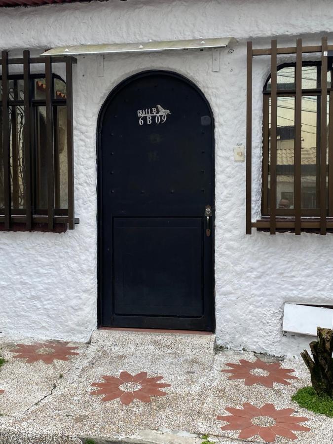 La Casona Hostal เปเรย์รา ภายนอก รูปภาพ